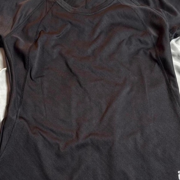 Workout Clothing Bundle - Picture 7 of 8